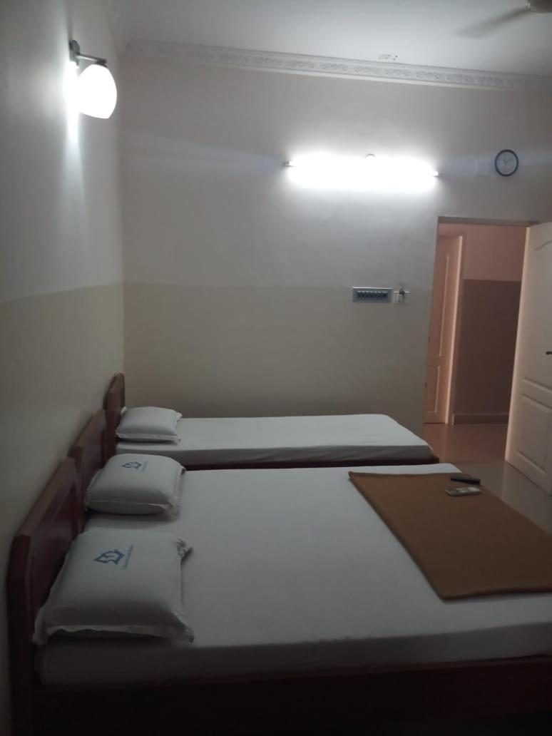 Chennai Guest House Экстерьер фото